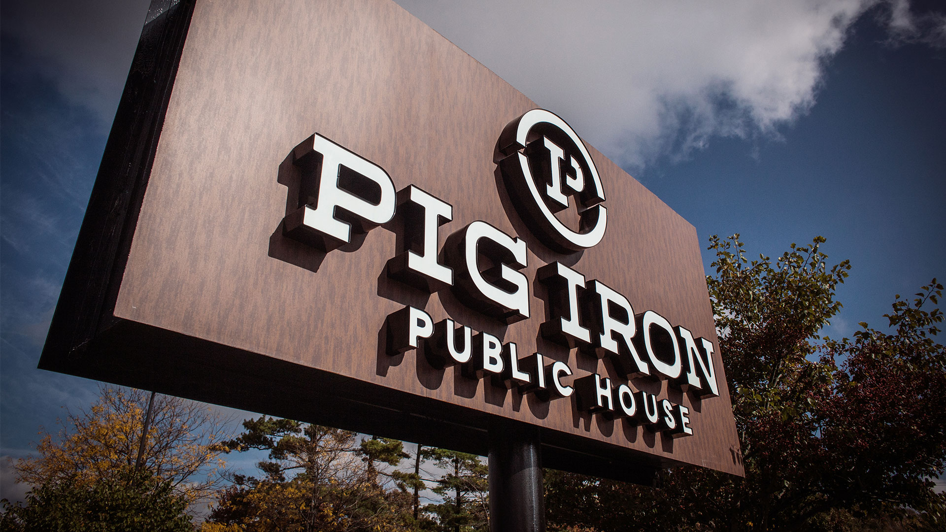 Pig Iron Public House exterior sign